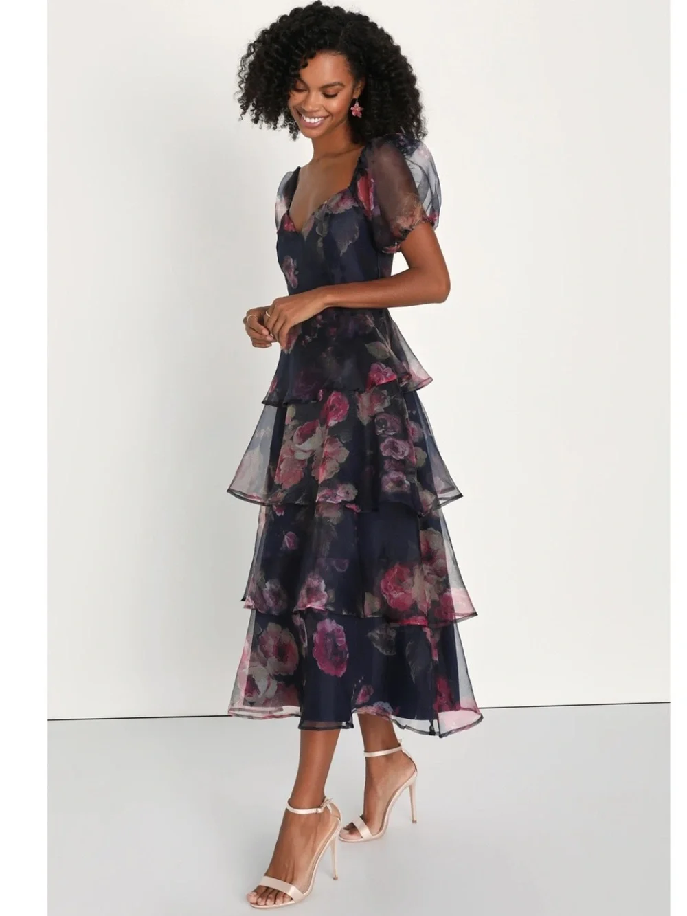 NWT Lulu’s Oh-So Stunning Navy Blue Floral Organza Tiered Midi Dress Medium - Picture 2 of 3